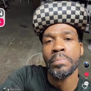 Meet your Posher, Chris